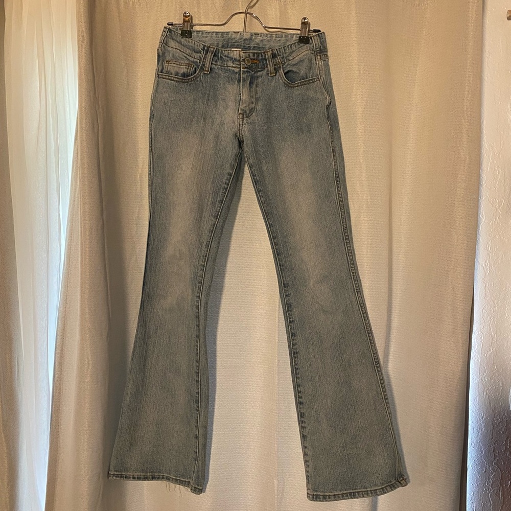 BRANDY MELVILLE/JOHN GALT LOW RISE JEANS
